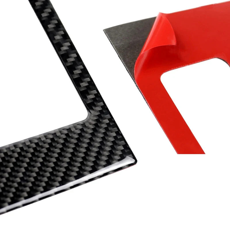 Passend für VW Golf 8 USB Port Blende Carbon Rahmen