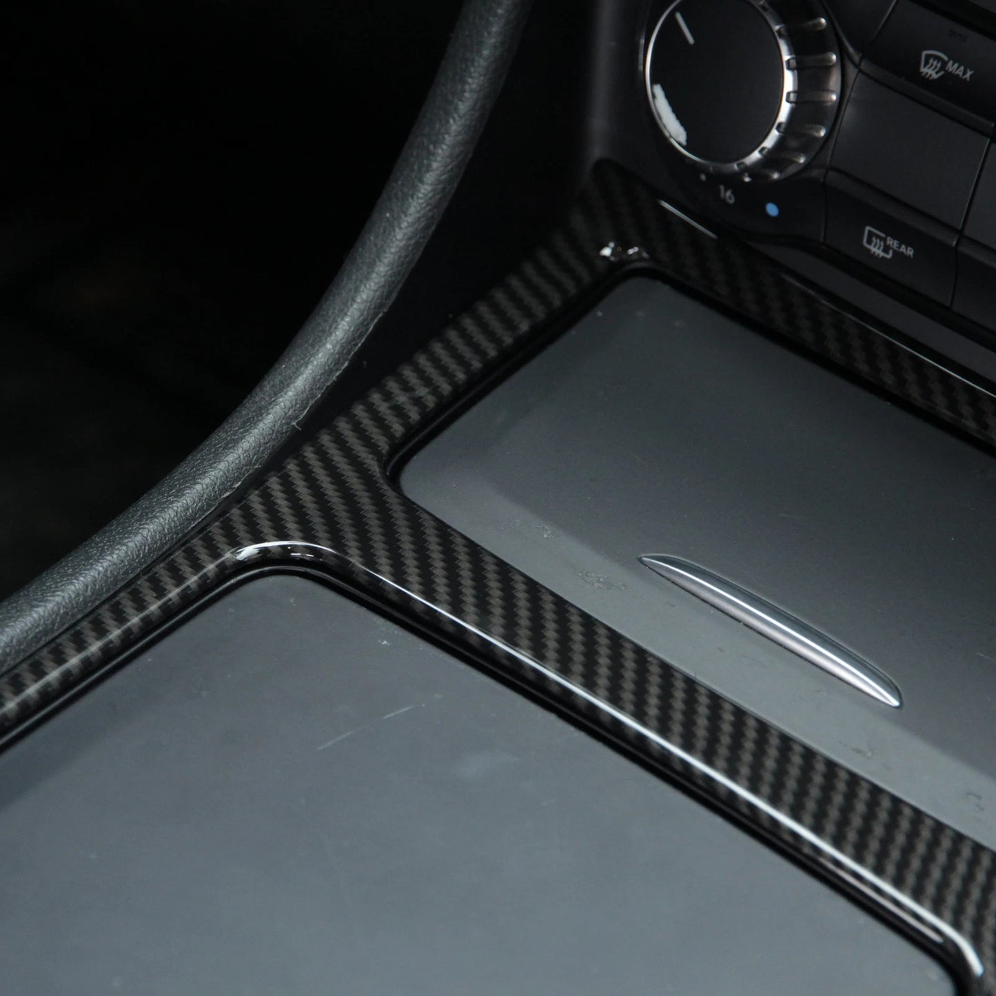Passend für Mercedes Cla Gla A W117 C117 Mittelkonsole Blende