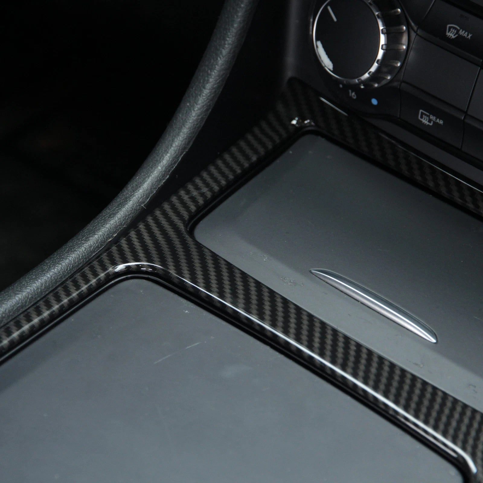 Passend für Mercedes Cla Gla A W117 C117 Mittelkonsole Blende