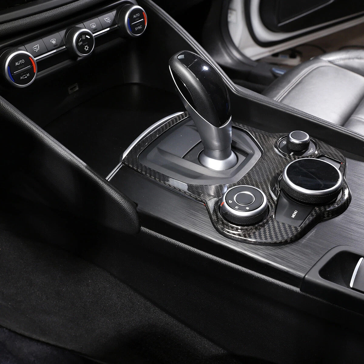 Passend für Alfa Romeo Giulia 2017-2019 Gangschaltung Blende