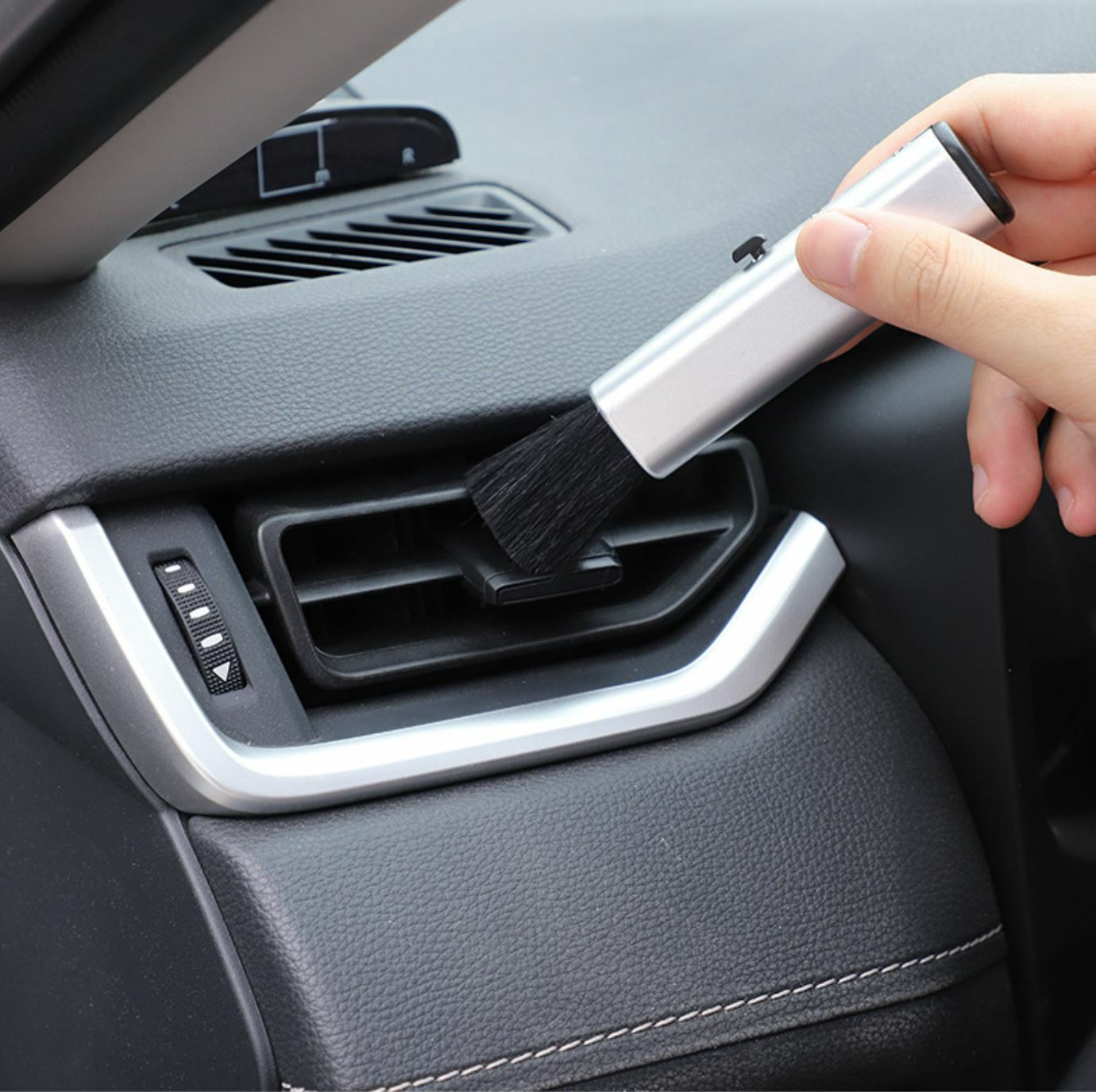 Passend für 2x Ausziehbar Auto Reinigungspinsel Staub Klima Lüftung Pflege Innenraum Cockpit