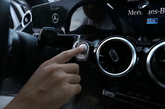 Passend für Mercedes W177 W118 ab 2018 Start/Stop Blende