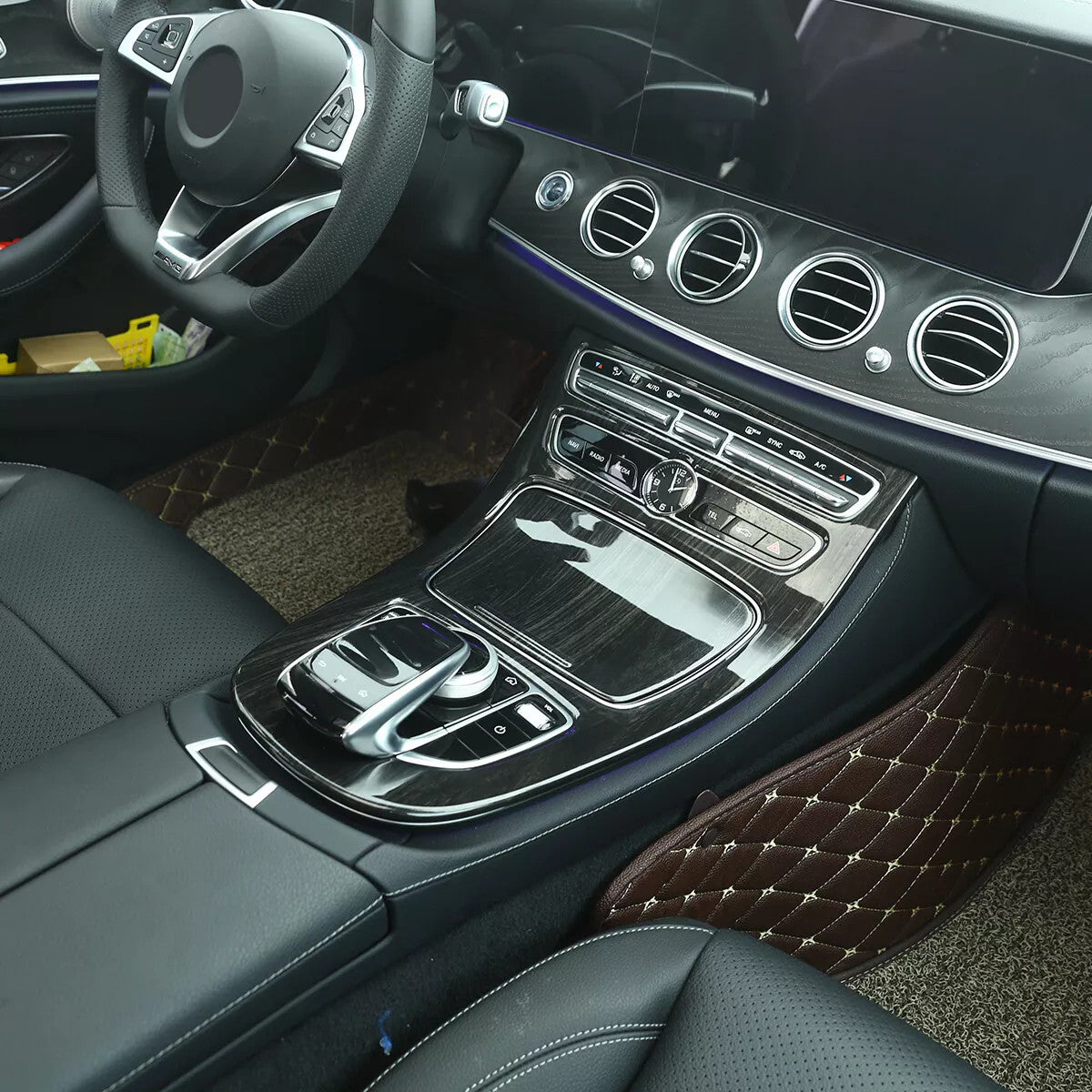 Passend für Mercedes E Klasse W213 Bj 2016-2018 Mittelkonsole Blende