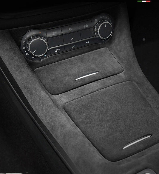 Passend für 3x Mercedes Benz A GLA CLA Mittelkonsole Wildleder Blende Zierrahmen