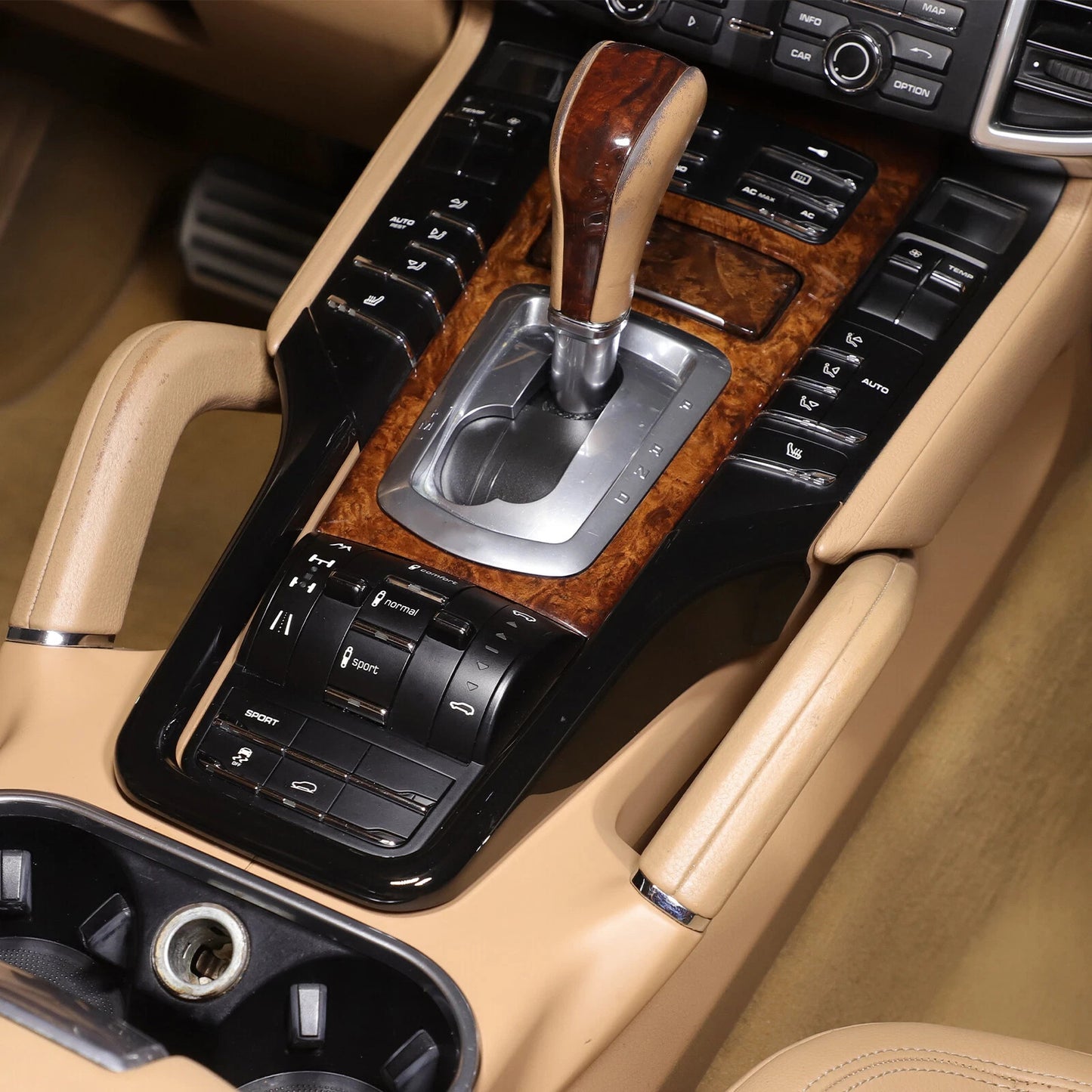Passend für Porsche Cayenne 11 17 Mittelkonsole Blende