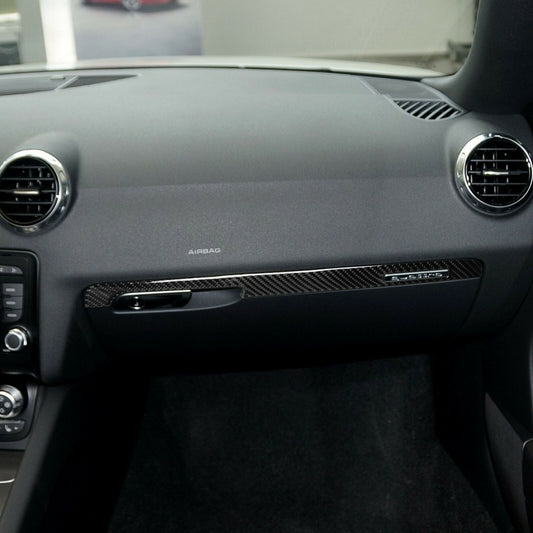 Passend für Audi TT Blende Handschuhfach Zierleiste Cockpit Rahmen Carbon Dekor